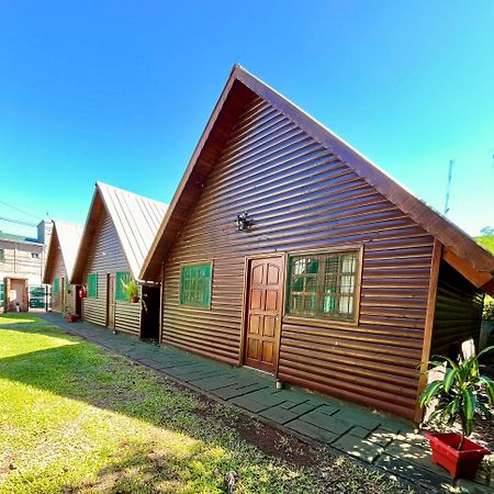 Cabanas Merale Excelente Ubicacion ปูแอร์โตอีกวาซู ภายนอก รูปภาพ