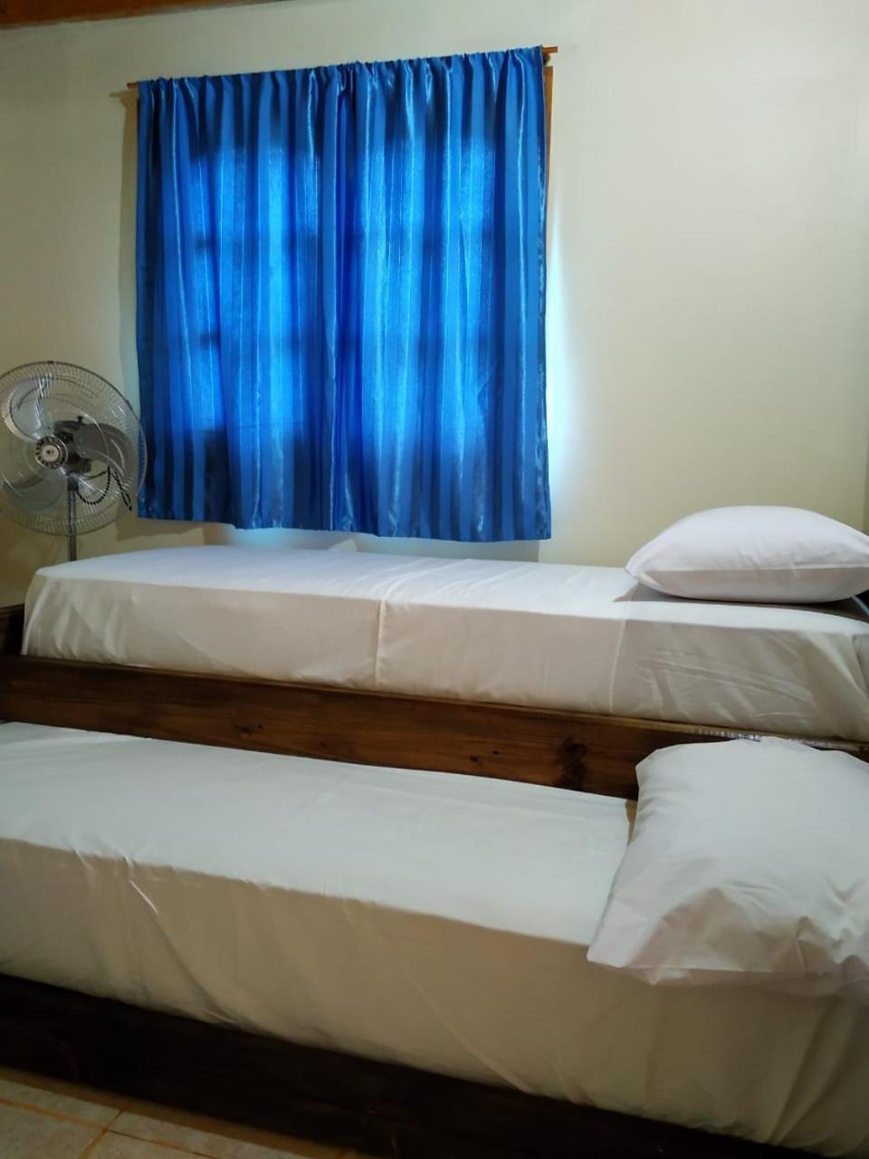 Cabanas Merale Excelente Ubicacion ปูแอร์โตอีกวาซู ภายนอก รูปภาพ